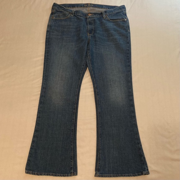 Old Navy Denim - OLD NAVY The Flirt Boot Cut Jeans